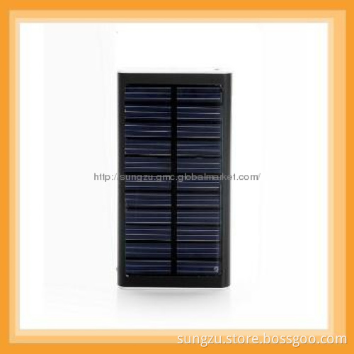 Flexible solar charger for iphone